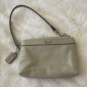 Coach Light Gray Wristlet with Signature Pattern NWOT